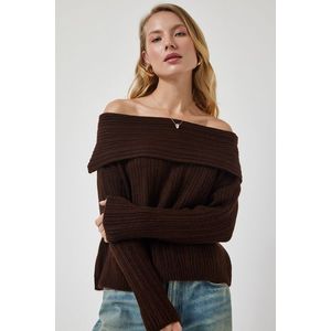 Happiness İstanbul Women's Brown Madonna Collar Knitwear Sweater obraz