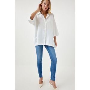 Happiness İstanbul Women's White Slit Soft Textured Knitted Shirt obraz