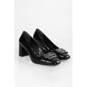 Shoeberry Women's Letizia Black Patent Leather Buckled Heel Shoes obraz