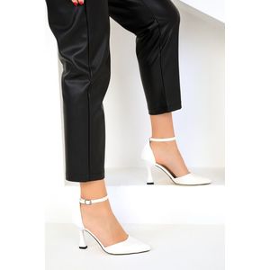 Soho Women's White Classic Heeled Shoes 17844 obraz