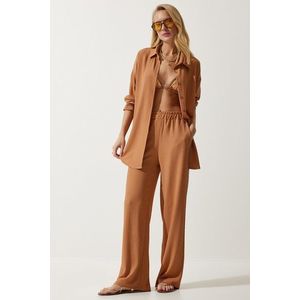 Happiness İstanbul Women's Biscuit Casual Knitted Shirt Pants Suit obraz