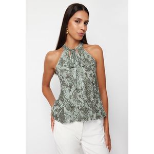 Trendyol Khaki Printed Special Textured Flexible Knitted Blouse with Lacing Detail obraz
