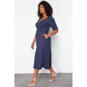 Trendyol Curve Navy Blue More Sustainable Midi Knitted Dress obraz