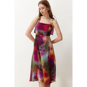 Trendyol Multicolored Floral Slit Back Gipe Detail Chiffon Lined Midi Woven Dress obraz