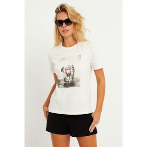 Cool & Sexy Women's Ecru Printed T-Shirt obraz