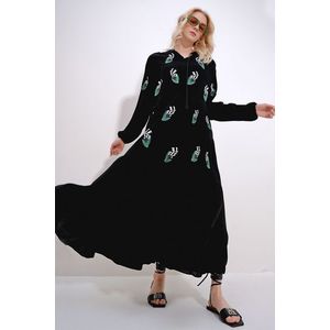 Trend Alaçatı Stili Women's Black Full Collar Embroidered Layered Flounce Woven Dress obraz