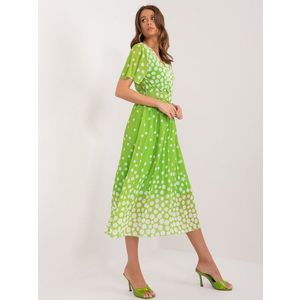 Světle zelené dámské puntíkované šaty s páskem obraz