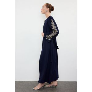 Trendyol Navy Blue Sleeve Embroidered Woven Cap & Abaya & Abaya obraz