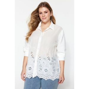 Trendyol Curve White Woven Shirt with Scalloped Detail obraz