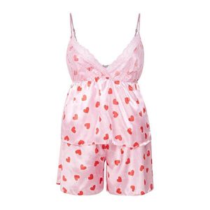 Trendyol Curve Pink Heart Patterned Lace Satin Woven Pajama Set obraz