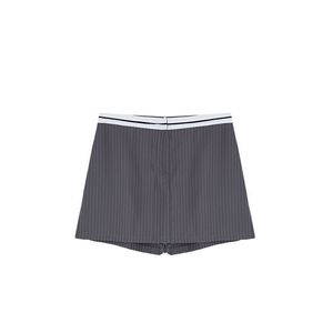 Trendyol Curve Anthracite Waist Belt Detailed Mini Striped Woven Shorts Skirt obraz
