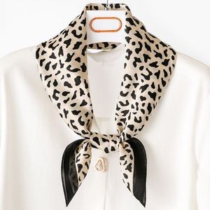 Šátek Gepard Bílá obraz