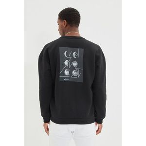 Trendyol Black Oversize/Wide Cut Crew Neck Space Printed Fleece Sweatshirt obraz