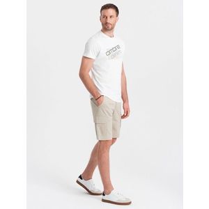 Ombre Men's monochromatic shorts with cargo pockets - beige obraz