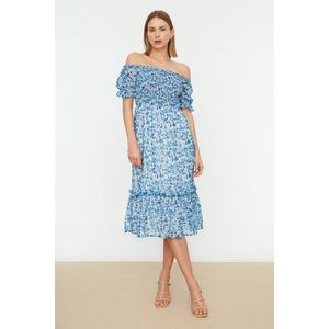 Trendyol Blue Floral Carmen Collar Skater/Waist Opening Chiffon Gimped Midi Lined Woven Dress obraz