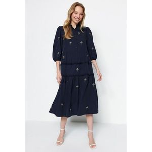 Trendyol Navy Blue Midi Woven Embroidered Woven Dress obraz