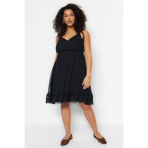 Trendyol Curve Black Chiffon Dress with Woven Straps obraz