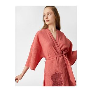 Koton Embroidered Yoga Kimono with Sash Detail obraz