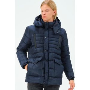 M8657 DEWBERRY MENS COAT-LACQUER obraz