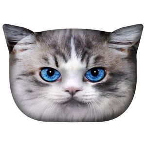 Bertoni Home Unisex's Travel Cat Pillow With Rubber Luna obraz