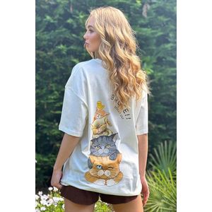 Trend Alaçatı Stili Women's Ecru Crew Neck Front Back Paw Printed Oversize T-Shirt obraz