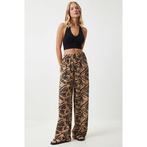 Happiness İstanbul Women's Dark Beige Patterned Flowing Viscose Palazzo Trousers obraz