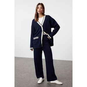 Trendyol Navy Blue Color Block Gold Buttoned Pocket Cardigan-Trousers Knitwear Bottom-Top Set obraz