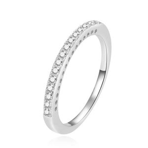 Beneto Jemný stříbrný prsten s čirými zirkony AGG365 52 mm obraz