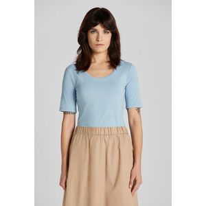 TRIČKO GANT SLIM COT/ELA SS SCOOP NECK TOP DOVE BLUE obraz