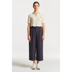 KALHOTY GANT WIDE CROPPED BELTED PANTS EVENING BLUE obraz